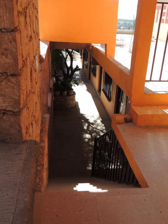 Hotel Posada San Jorge Bernal Eksteriør bilde